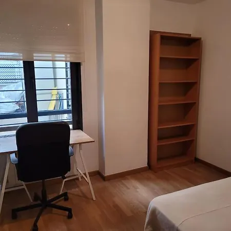 Apartamento de 2 habitaciones con baño privado-2